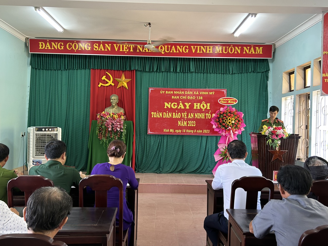 Đ/c Nguyễn Duy Ninh – Phó Trưởng Công an xã ôn lại vị trí, tầm quan trọng của Ngày hội “Toàn dân bảo vệ an ninh Tổ quốc”